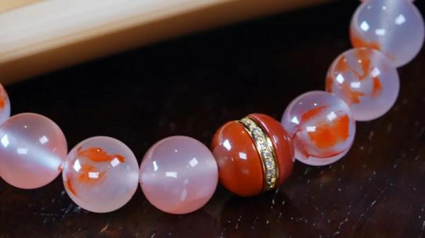 冰飄南紅時如何形成的？