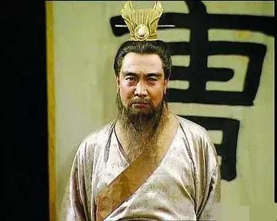 94版84集《三國演義》,拍攝背後的故事,遠比電視劇還精彩,驚歎 94版84集《三國演義》,拍攝背後的故事,遠比電視劇還精彩,驚歎