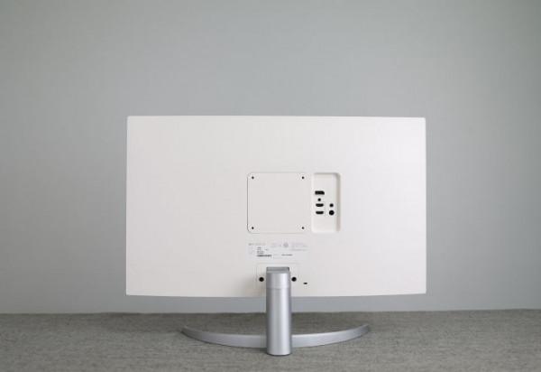 便宜又實用的4K顯示器——LG 27UP600評測