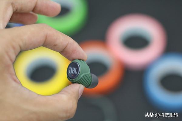 二次購買，哈曼聲學調校+無耳翼設計，JBL X600TWS果然沒讓我失望