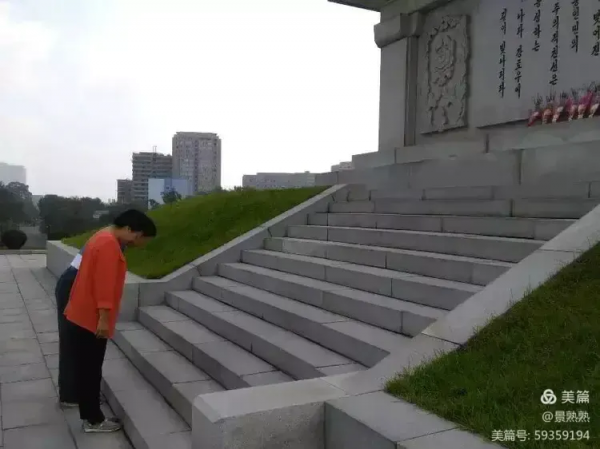 風煙滾滾唱英雄