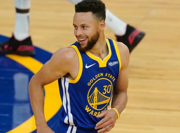 每個 NBA 球隊中收入最高的球員（上）