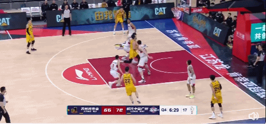 祝銘震20+7吳冠希空砍21+10 廣州擒江蘇送對手10連敗