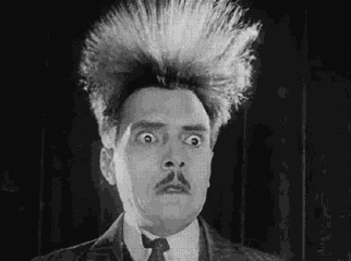 能讓手指打出電火花的靜電,有多少伏?|科學小館兒 能讓手指打出電火花的靜電,有多少伏?|科學小館兒