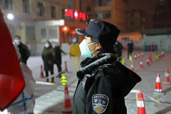 愛，依然在內蒙古