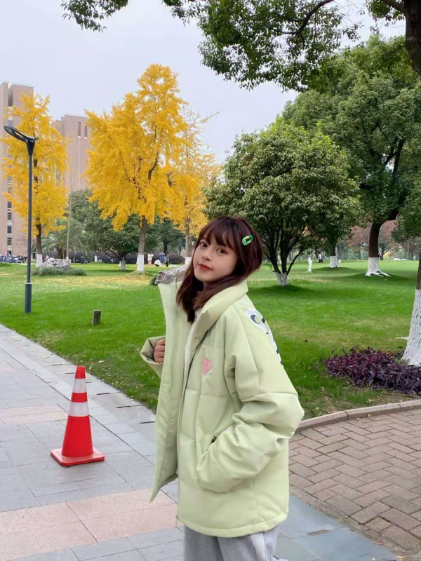 冬天穿羽絨服不知道選什麼顏色?這4種值得一試,一種比一種好看 冬天穿羽絨服不知道選什麼顏色?這4種值得一試,一種比一種好看