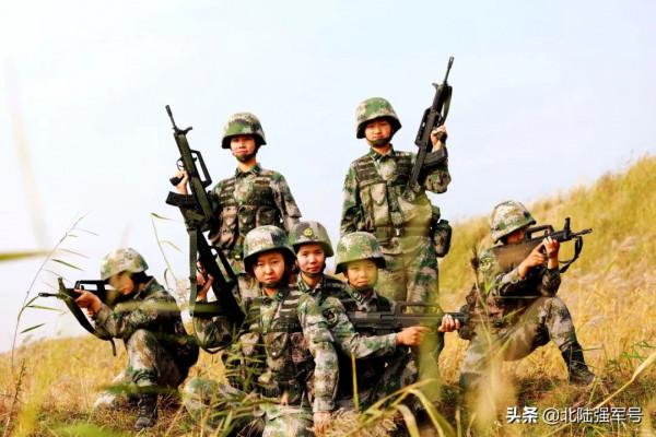 這個女子偵察班圈粉了 這個女子偵察班圈粉了