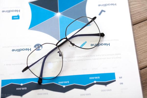 市場:從暴增的搜尋量看北美時裝行業的9大趨勢 市場:從暴增的搜尋量看北美時裝行業的9大趨勢