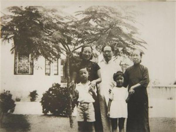 “落花生”的女兒:名牌大學畢業,卻嫁給不識字的農民,一生無悔 “落花生”的女兒:名牌大學畢業,卻嫁給不識字的農民,一生無悔