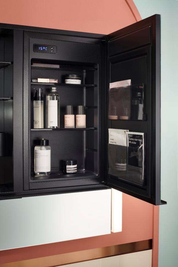 “妍”之有物,為美妝備|科勒攜品牌代言人谷愛凌釋出全新美妝空間 “妍”之有物,為美妝備|科勒攜品牌代言人谷愛凌釋出全新美妝空間