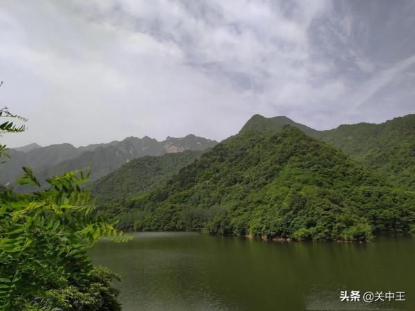 華夏龍脈,秦嶺北麓七十二峪,崇山峻嶺,千溝萬壑,到底有多壯美 華夏龍脈,秦嶺北麓七十二峪,崇山峻嶺,千溝萬壑,到底有多壯美