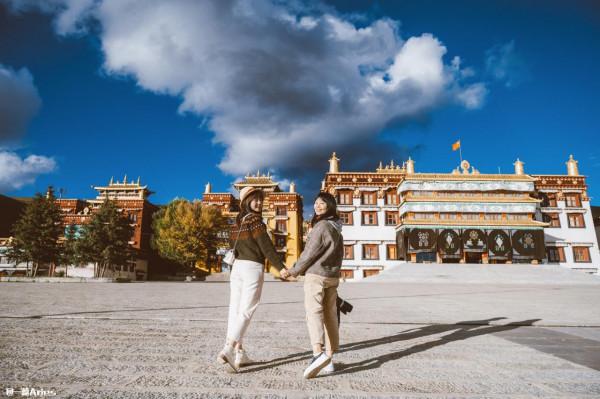 電車自駕318第二集｜深入川西，風景迷人，充電挺耗時