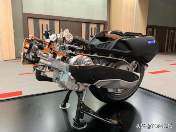 高顏值運動小踏板 本田Vario160印尼首發