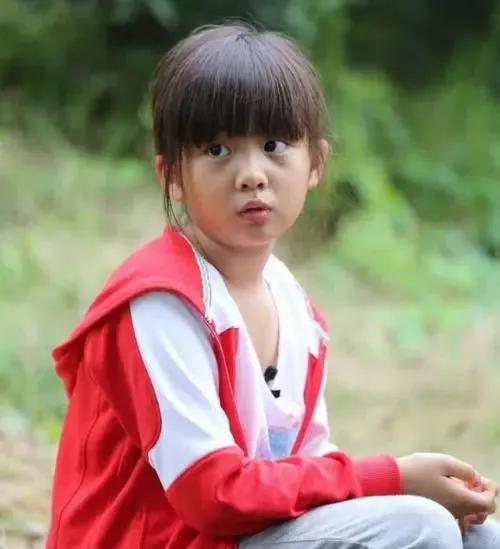 《爸爸去哪兒5》重聚，吳尊曬照懷念爸爸去哪兒，這些女娃變化大