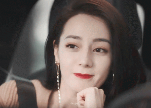 明星圖片迪麗熱巴