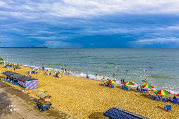 防城港是為宜居養老而生的城市，冬暖夏涼，已獲得更多北方人喜愛