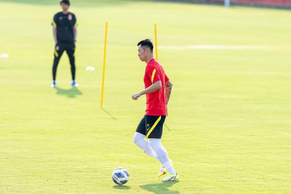 徐新:積分意義不大!踢澳洲首要任務是學習,其次打出精神面貌 徐新:積分意義不大!踢澳洲首要任務是學習,其次打出精神面貌