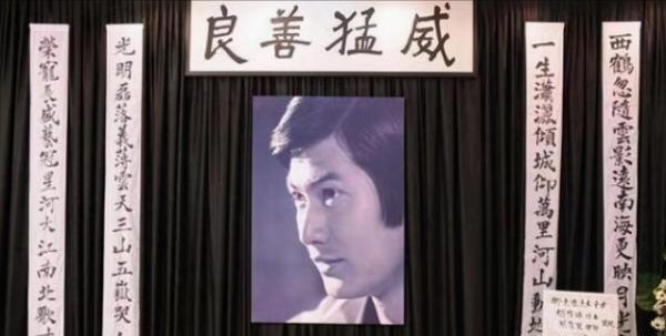 被偏愛的“隱世大佬”鄧光榮，與十幾位港星的愛恨情仇太精彩