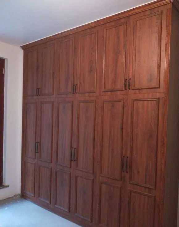 讓木工師傅現場做的全屋的櫃子,3萬全包,效果超乎意外的好看 讓木工師傅現場做的全屋的櫃子,3萬全包,效果超乎意外的好看