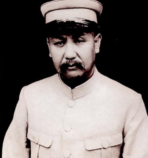 山西王閻錫山的妹妹，沒來得及跟哥哥逃到臺灣，她的結局如何呢？