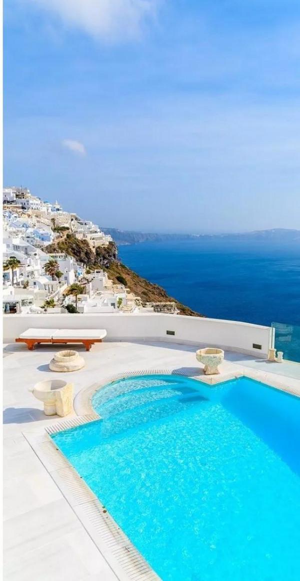 你見過海水、藍天和白雲建造的房子嗎？