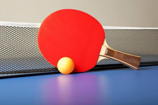 1982年，我國安全域性北美情報司長叛國，供出我黨潛伏美國王牌特工