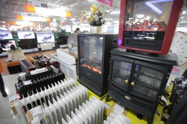 油汀、踢腳暖、暖風機、小太陽，哪種取暖好？節能省電，還得選它