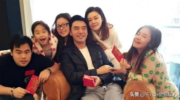 18位定居內地的港臺藝人，有人住5億豪宅，有人只能租房住