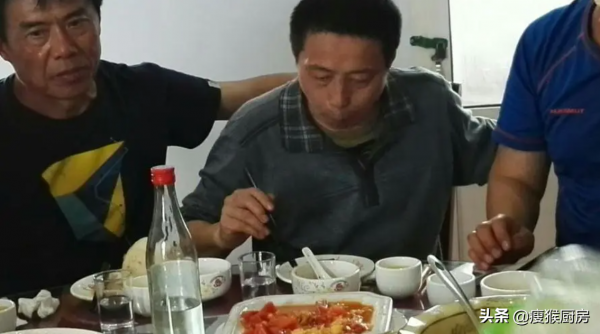 中國6大“光瓶”白酒,物美價廉純糧釀造,可惜喝全的人少之又少 中國6大“光瓶”白酒,物美價廉純糧釀造,可惜喝全的人少之又少