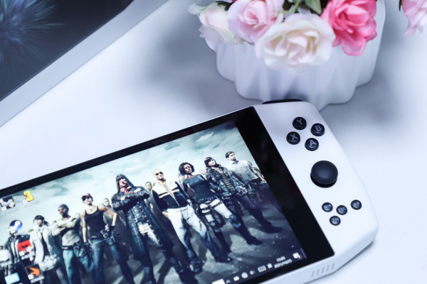 改變3A大作暢玩模式,AYANEO 2021Pro掌機體驗 改變3A大作暢玩模式,AYANEO 2021Pro掌機體驗