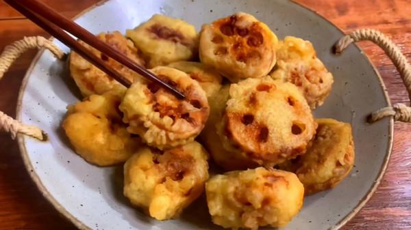 每逢過年，我家就愛吃這3種炸貨，金黃酥脆，放很久也不壞