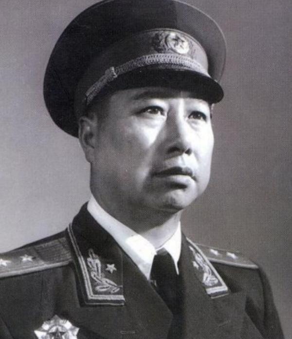 58年,因一個軍禮,某雷達站一老兵身份被“洩露”,他是開國將軍 58年,因一個軍禮,某雷達站一老兵身份被“洩露”,他是開國將軍