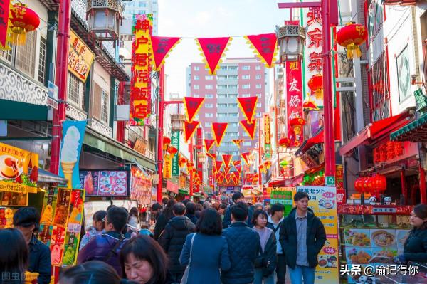 恩愛小夫妻被傳聞離婚,熟人問當事人一臉懵,準備給女方介紹物件 恩愛小夫妻被傳聞離婚,熟人問當事人一臉懵,準備給女方介紹物件