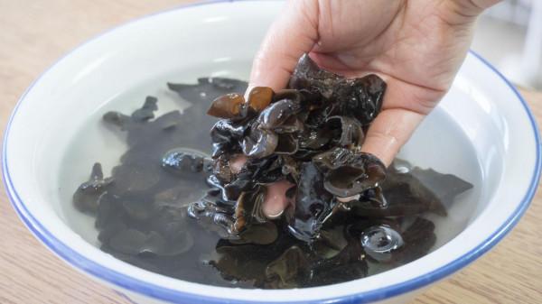 孩子放假，一家人的早中晚餐食譜，葷素搭配營養均衡，頓頓都吃光