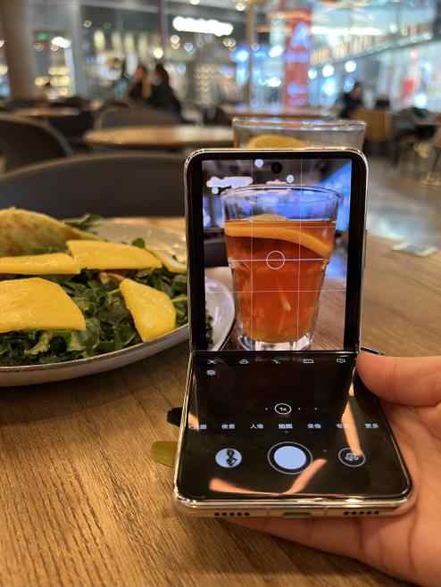 mini包放不下大屏智慧手機？那是以前了