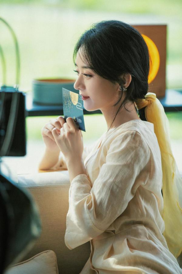 天秤座原來是搭配黑馬？個個集才華美貌於一身，穿衣打扮真有範