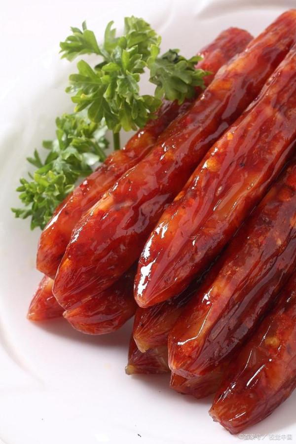 喜歡吃臘腸朋友的福音!小敏老家的做法真的叫一個“絕” 喜歡吃臘腸朋友的福音!小敏老家的做法真的叫一個“絕”