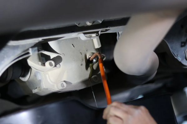 怪獸修車:翻新“車況極差”的二手寶馬X5,見證";美女一手車";復活 怪獸修車:翻新“車況極差”的二手寶馬X5,見證";美女一手車";復活