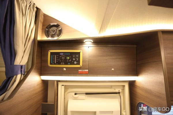 國六3.0T+8AT！C本可開超大空間房車，實拍亞特尊領ST