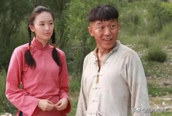 44歲黃渤老婆近照曝光,整整隱藏了22年,網友:這才是夫妻相 44歲黃渤老婆近照曝光,整整隱藏了22年,網友:這才是夫妻相