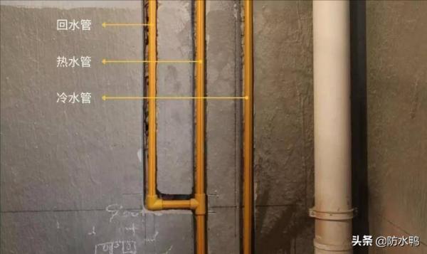 對於管槽填縫的施工，慶幸自己當初執意堅持