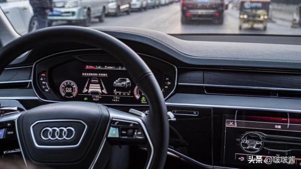 奧迪A8L改裝記憶座椅+夜視+胎壓+ACC+加熱方向盤+前中網 奧迪A8L改裝記憶座椅+夜視+胎壓+ACC+加熱方向盤+前中網