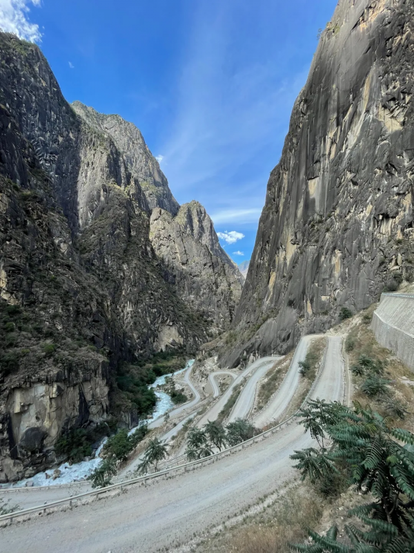 人生一定要去一次的豪邁旅程!35000公里,100天,走出一個大中國 人生一定要去一次的豪邁旅程!35000公里,100天,走出一個大中國