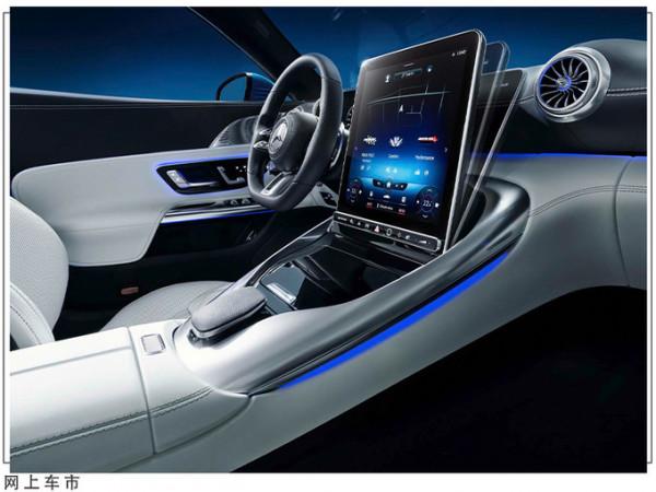 國人設計師參與打造!賓士全新雙門敞篷跑車曝光,入門搭2.0T 國人設計師參與打造!賓士全新雙門敞篷跑車曝光,入門搭2.0T