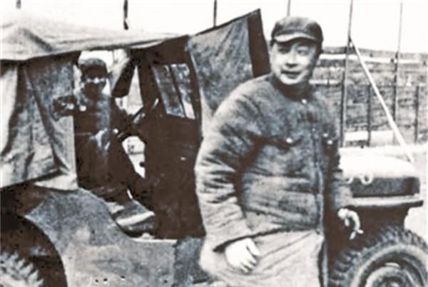 淮海戰役前陳毅已是華野司令員，劉鄧為何又請他兼任中野副司令？