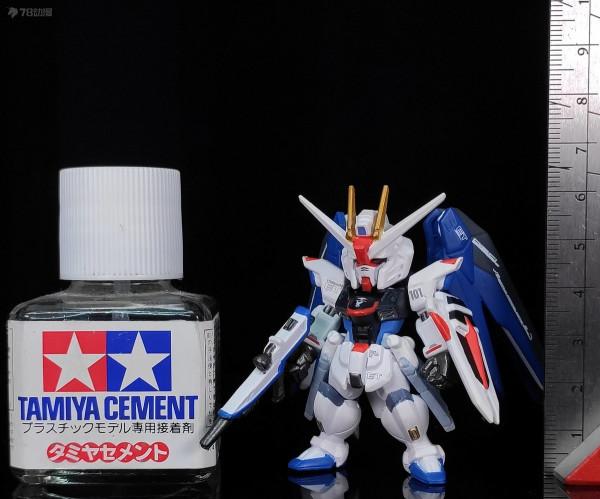 78民間測評：食玩FW 新GC CORE 自由高達 高達中國計劃版