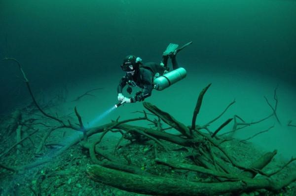 潛水知識｜如何保持中性浮力？