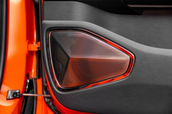 配NT展翼門，車主設計大燈圖案，帶你看神秘的高合HiPhiX