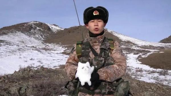 誰還沒有冰墩墩？我！我！還有我