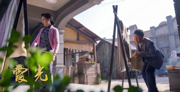 佟麗婭又甩出一王炸劇，央八首播收視奪冠，老戲骨演技驚豔四座